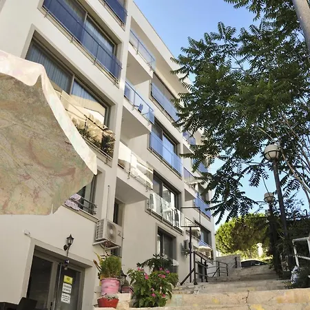 Sahil Butik * Çeşme